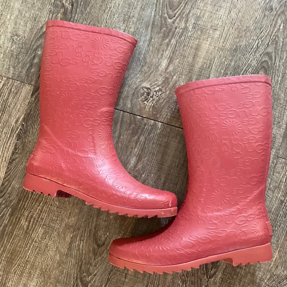 UGG Rain Boots Women Size 8 Pink Rubber Fur Lining Rare Vintage F50012G logo Y2K